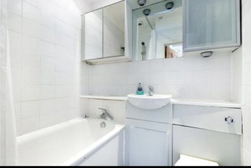 Tiny bathroom help! 