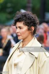 Les Parisiennes des Mamansnet: Always Have a Ball Gown at the Ready in Celebration of Your Enemy's Demise