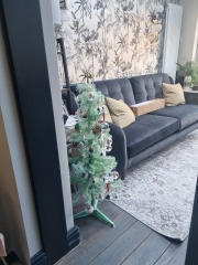 Christmas decorating with kids