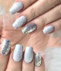 What colours are your Christmas nails going to be? 