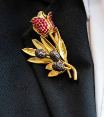 Royal Style: On with the chic, and the royal mystique! 