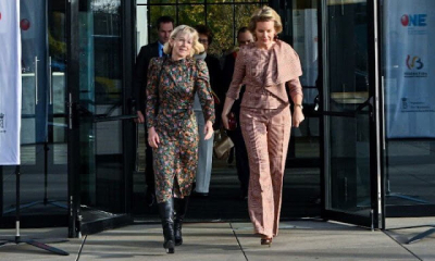 Royal Style: On with the chic, and the royal mystique! 