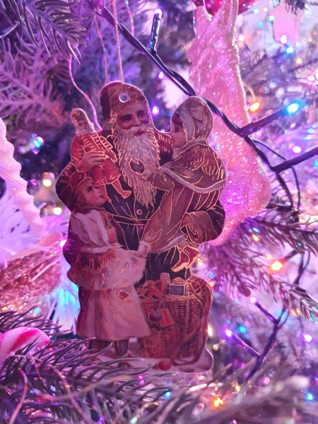 Show me your favourite bauble