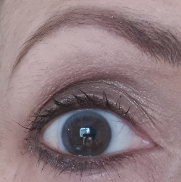 Victoria Beckham kajal liner anyone?