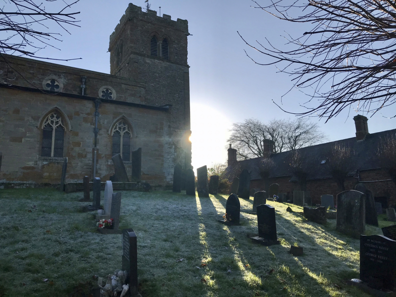 Thread for anyone struggling at the thought of long dark evenings #hotchocandhyggetypesnotyourthread