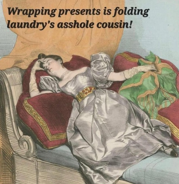 Polly and her Dollies are counting down to Christmas