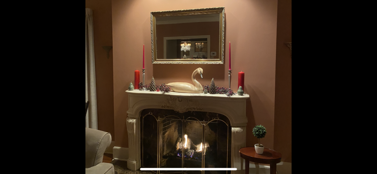Do Americans really decorate .....