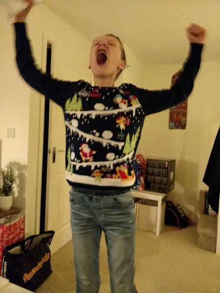 Son's main present major fail help!