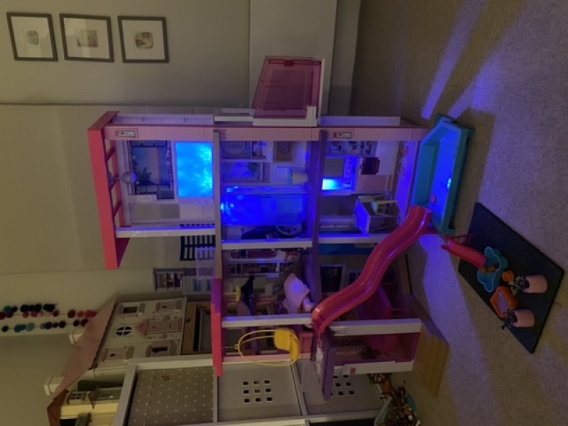 Bought the wrong Barbie Dreamhouse