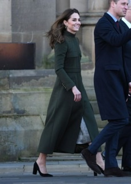 Love Kate's coat today, anyone know where it's from?