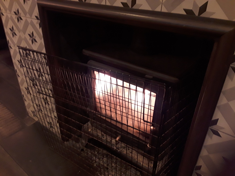 Can we please see pictures of your fireplaces and log burners ?