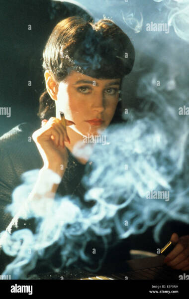 Who is this actress!