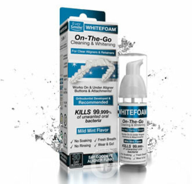 Cleaning Invisalign retainers