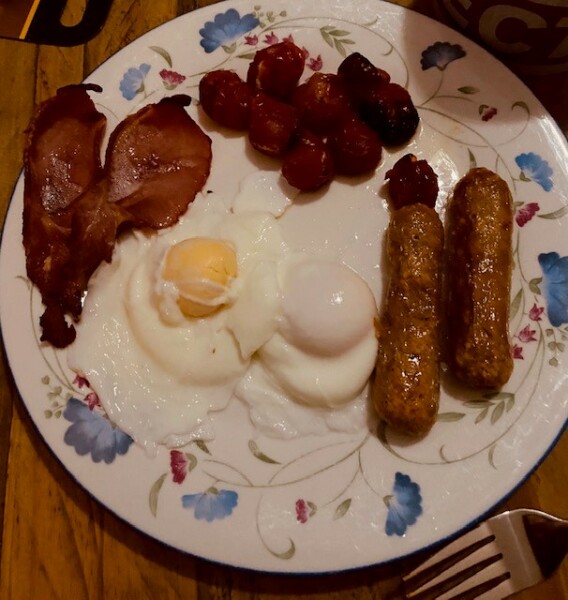 Fuck I'm so lardy, I've hit peak fatness and need to sort it out.