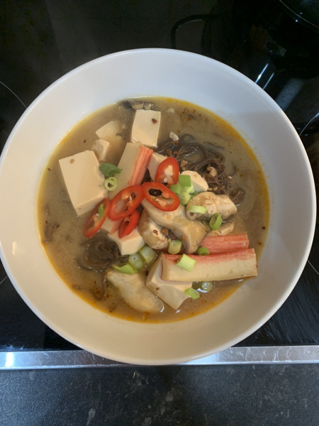 MsLatté’s Daebak Cybercafé (Kdrama addicts #36): The one where gluten-free and baguettes stopped being about baked goods. Best leave it at that.