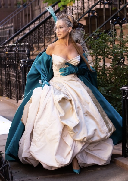 To ask how Vivienne Westwood revolutionised everyday fashions.