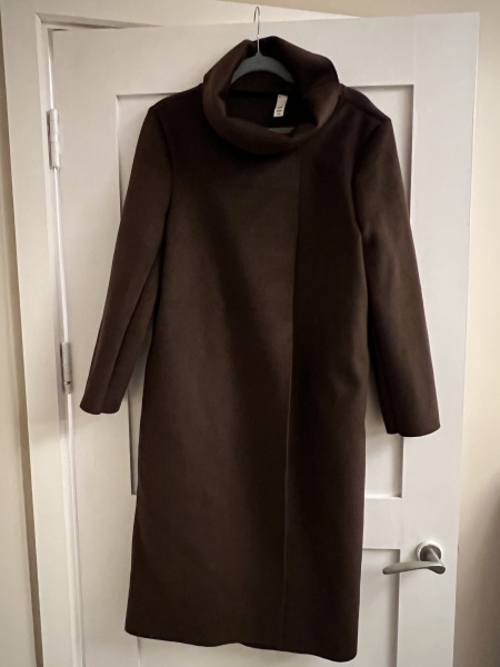 Help me identify a label/brand 
