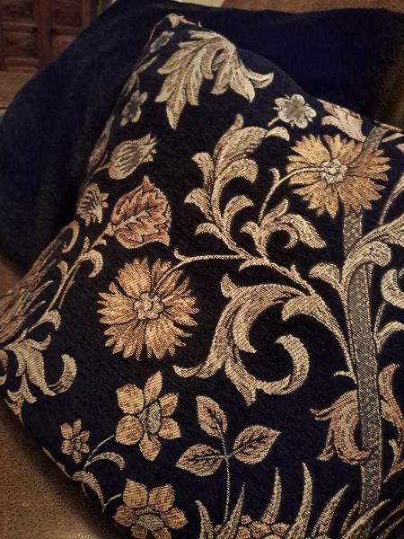 Please can we have a thread to show pictures of our favourite things in our houses?  