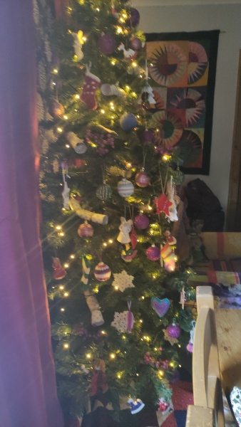 Show me your Christmas tree / decorations please. In need of inspiration