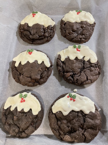 To ask if anyone has any ideas for last minute homemade foodie Christmas gifts?