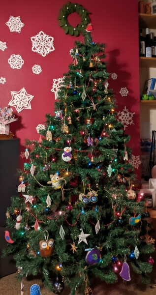 Show me your Christmas tree / decorations please. In need of inspiration