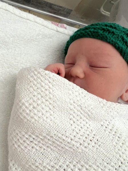 Due December 2022 - the home stretch! (thread 5)