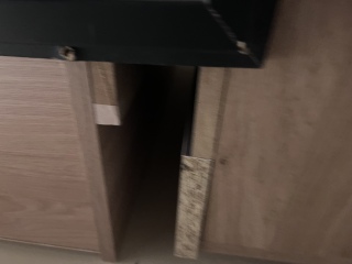 Howdens Kitchen installed - is this finish acceptable? 