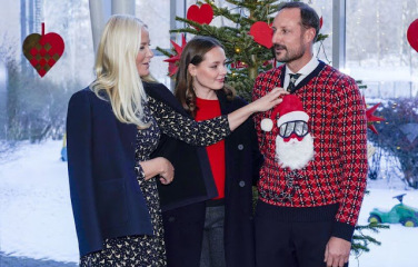 Royal Style: Make Do and Mend, or Go Big and Spend?.