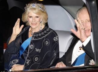 Royal Style: Charles and his wee boots, and please - plenty of (Preloved) bling!  