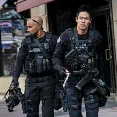 Swagger Inn 173 - Winter is coming, wrap up in someone warm.