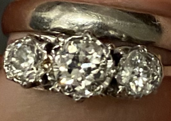 To wonder if any jewellers here can reassure me? 