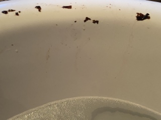 ! images ! brown period clots in bath - is this normal..
