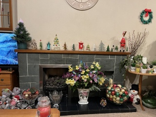 Christmas tree decorating. Is there a method to your madness?