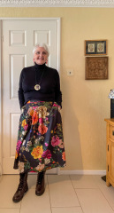 Calling those of us who love wearing bright colours/ patterns 