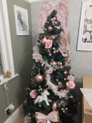 Show me your Christmas tree / decorations please. In need of inspiration