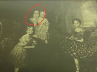Any experience identifying relatives from portraits?