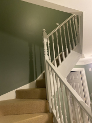 What colour walls with grey carpet ?!