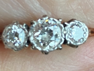 To wonder if any jewellers here can reassure me? 