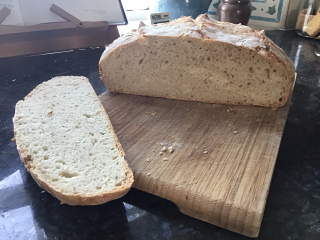Can you reheat porridge? 