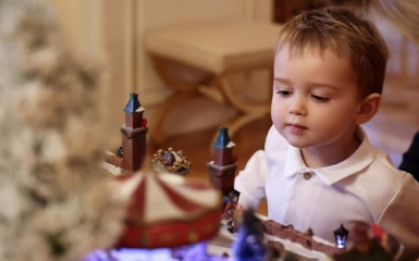 Royal Style: Make Do and Mend, or Go Big and Spend?.