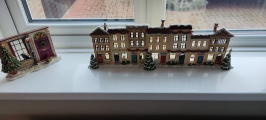 Window Sill Decorations 