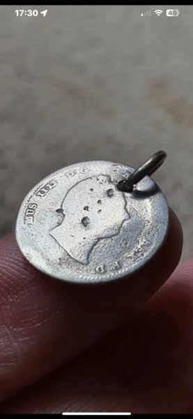 AIBU to ask which monarch is on this coin?