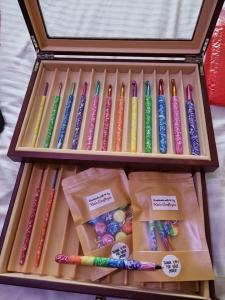 It's Crochet, Knit & Natter 10: New Year, New Yarn, New Thread!