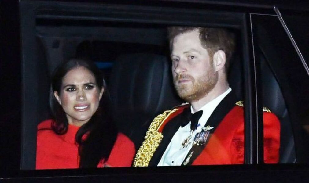 Anyone else think Kate is coming across as a bit precious and over-sensitive? Baby brain, lip gloss etc.