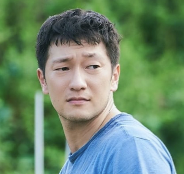 MsLatté’s Daebak Cybercafé (Kdrama addicts #37): The one where FedUp’s big birthday could tip her into ajumma territory. Thankfully filthy noona status is forever.