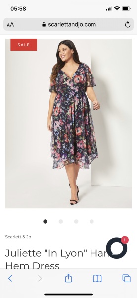 Find me a wedding dress (bride!) - registry office