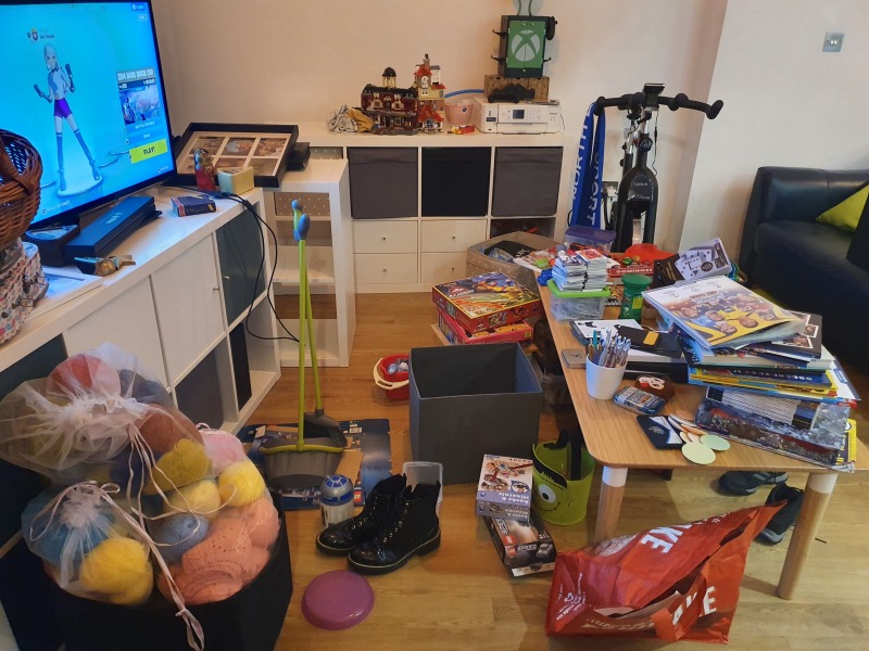 I’m doing the 31 Day declutter challenge