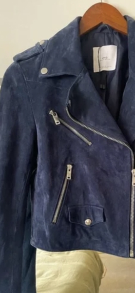 Would you be annoyed paying £7 for this jacket on vinted?
