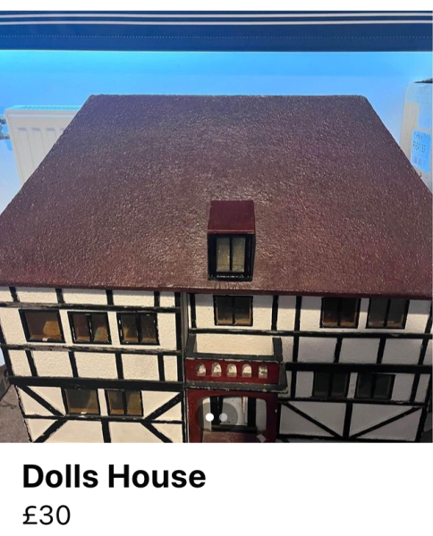 Does anyone have a dolls house? As a hobby?