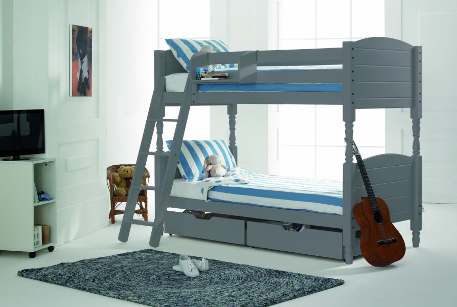 Redesigning a tiny box room for a teen